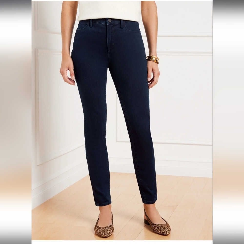 NWOT Talbots Comfort Stretch Jeans (jeggings)  – Rinse Wash – Size 4P
